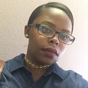 Meet your Posher, Rakeisha